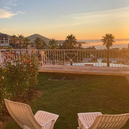 Ground Floor With Sea View And Pools In Cap Esterel Appartamento Saint-Raphaël